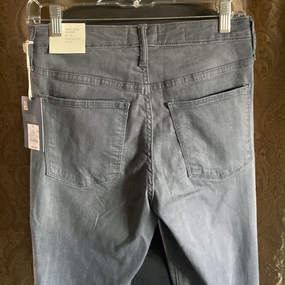 Universal Thread Women's High-Rise Skinny Jeans - Picture 5 of 11